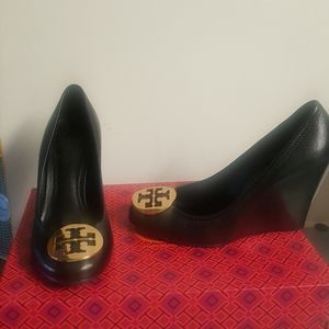 Tory Burch Sophie Wedge Gold and Black